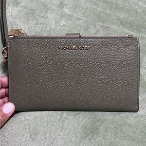 Michael Kors Olive Green Leather Wallet